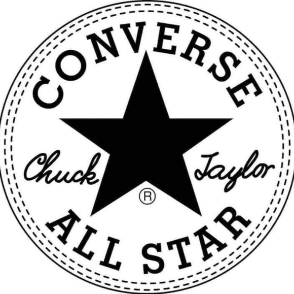 Meet your Posher, Jade - Picture 8 of 16